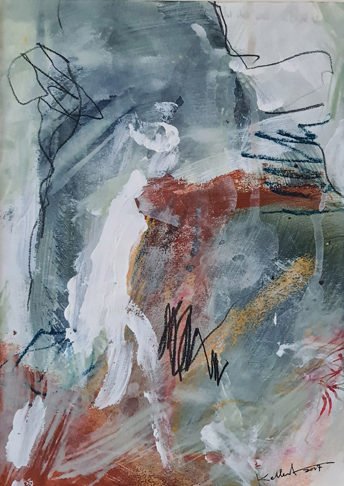 Peinture abstraite technique mixte de Kellestom (2017), tons de bleu-vert sourd, ocre-rouge et empâtement blanc, avec des lignes fines noires au fusain. Signature visible en bas à droite.