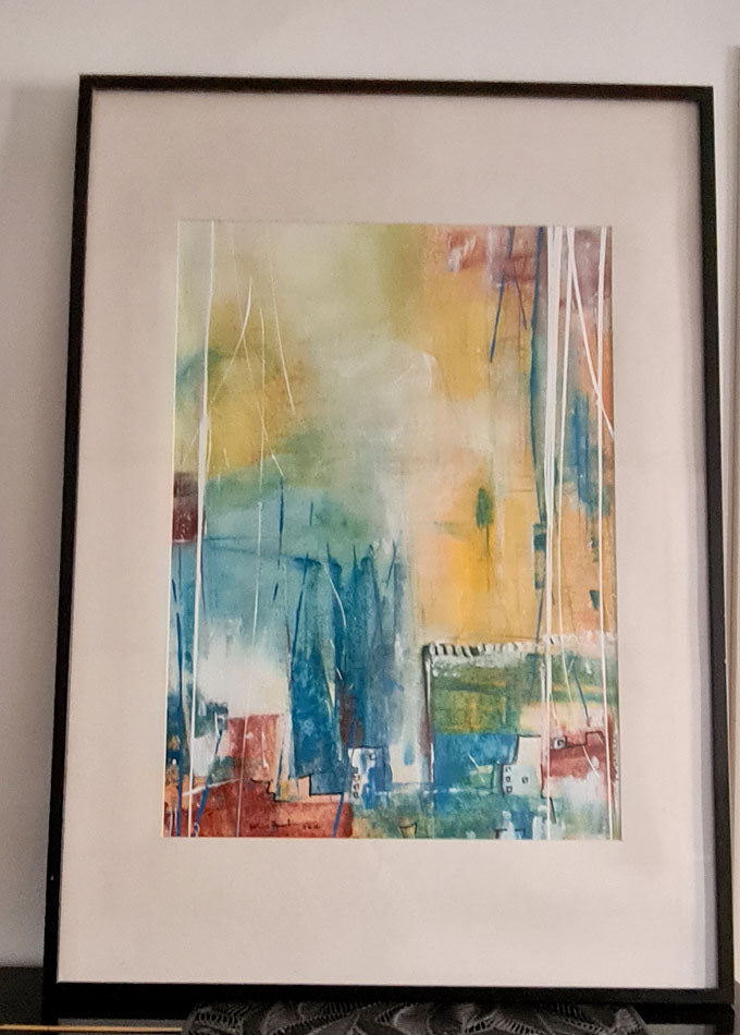 Peinture abstraite contemporaine "Tourbillon" par Kellestom, mélange de textures jaunes, bleues et ocres avec lignes blanches verticales, signée 2012